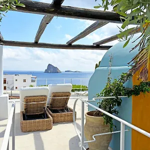 Ambra Panarea