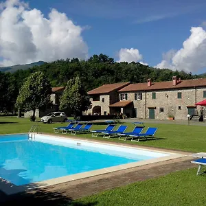 Coriana Apartments&villas Mulazzo